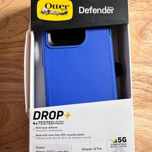 OtterBox Defender Series Case for iPhone 14 Pro - Blue